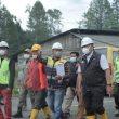Bupati Eddy Berutu Letakkan Batu Pertama Proyek Pelebaran Jalan Menuju Kota Sidikalang, Juli Sudah Selesai